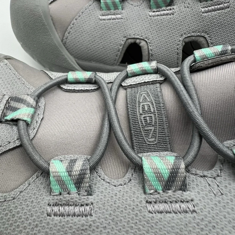Keen SOLR Sandals Women's‎ Sz 10.5 Light Gray Ocean Wave Water Shoes